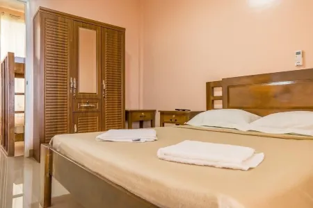 Kellocks' Seaview Apartelle