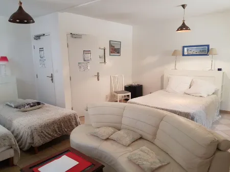 Le Melchior Отели в г. Монкаре