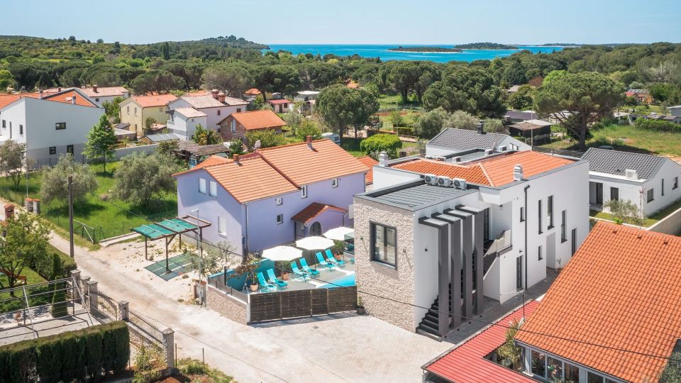 Valla Studio Apartments with Free Bikes