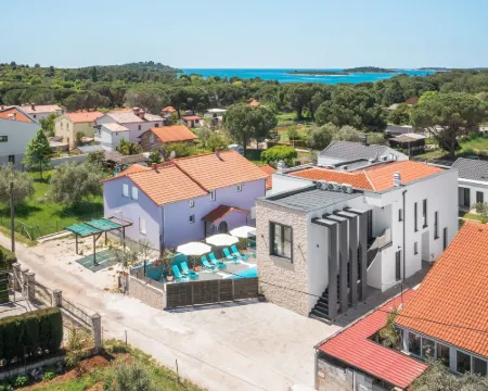 Valla Studio Apartments with Free Bikes Hotels in Fazana
