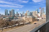 Stylish Downtown Condos by Globalstay - Mountain view