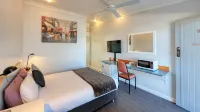 Tumut Farrington Motel Hotel a Killimicat