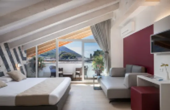 Continental酒店 - Tonelli酒店 納戈酒店