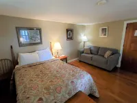 Windrifter Resort Hotels in Wolfeboro