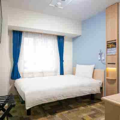 東横 INN 東大阪 Rooms