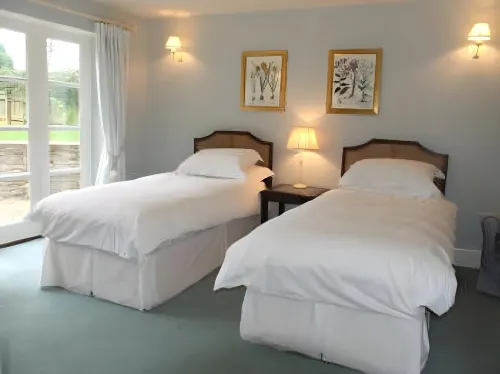 Well Cottage B&B - 4-Star