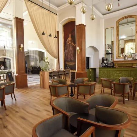 Plaza Camelinas Hotel