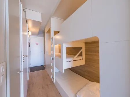 Modern Studio with Sea View and Garage Отели рядом с достопримечательностью «Residence Park Cosmos - B.V.B.A. Luna»