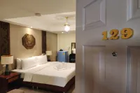 Kim Hotel at Bangplong