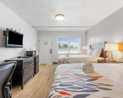 Budgetel Inn and Suite Hotels near James Brown Statue