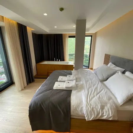 Ladur Resort Hotel