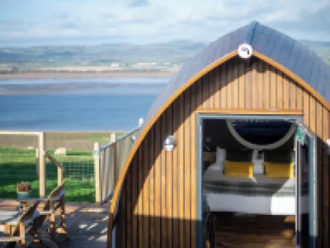 Seaview Cabin Sleeps 2 -Hot Tub - Parking Hoteles en Cupar