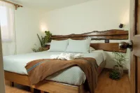 Hotel y Restaurant Doña Rode Hotels in Ельке