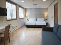 호텔 세르코텔 트레스 루세스 비고 호텔