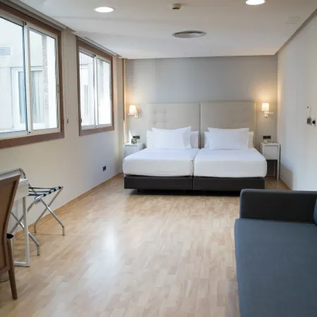 Hotel Sercotel Tres Luces