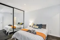 Bribane Chinatown 2 Bed Apt, Parking, Pool, Gym - Qfv147-8 Hotels in Fortitude Valley