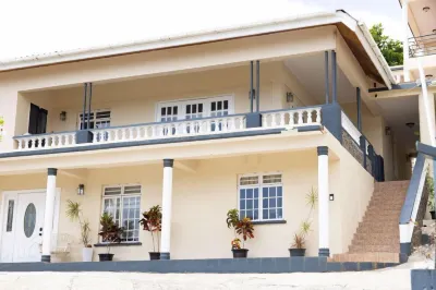 La Maison 29 Hotels in 