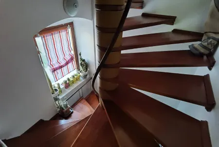 Cozy Studio Apartments with Terrace Near Kastela Promenade Отели рядом с Аэропорт Сплит