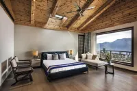 An extravagant Pushp villa overlooking the Ganges Hôtels à : Narendranagar