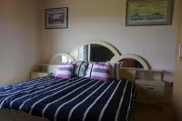 Serene Barbat Escape with Just Minutes from the Beach Hoteles en Općina Rab