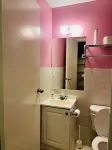 Moe's Suite Hotel Hotels in Financial District
