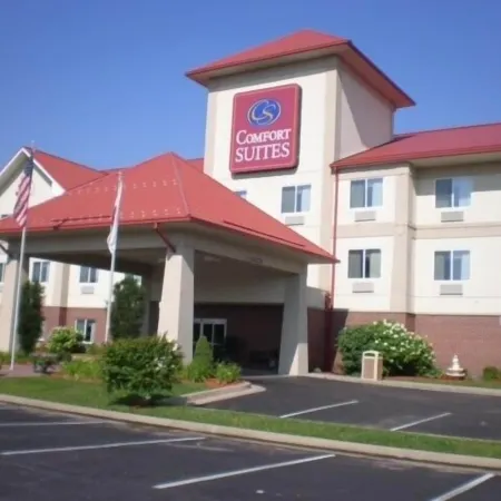 Comfort Suites