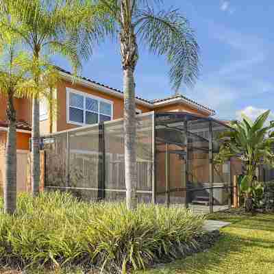 Regal Oaks Resort Vacation Townhomes by Idiliq - Free Private Hot Tub! Hotel Exterior