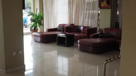 Alwaq Hotel Отели в г. West Gojam