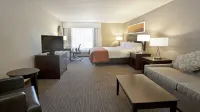 Holiday Inn Express & Suites EDEN PRAIRIE - MINNETONKA by IHG