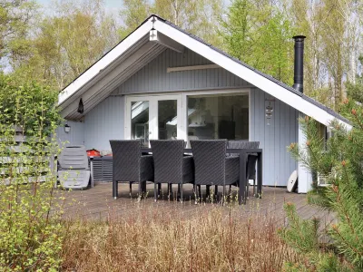 6 Person Holiday Home in Læsø-by Traum