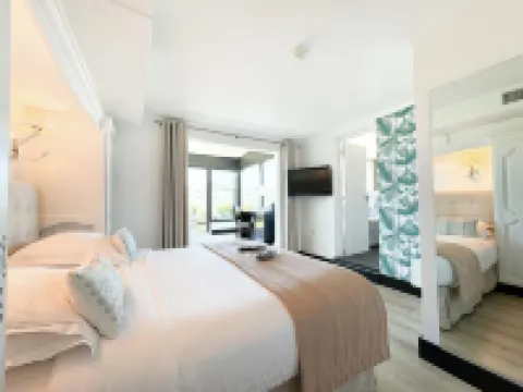 Hôtel de Provence โรงแรมในคานส์