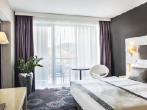 アウラ ホテル - 大人限定 バラトンフレドのホテル