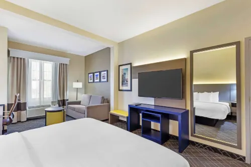 Comfort Suites Hanes Mall Hotels in Forsyth County