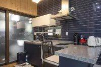 LIM Sea Side Poolvilla Pension فنادق في نامهاي