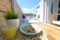 2 Bedroom Apartment Sleeps 5 - Privat Pool - Villaer