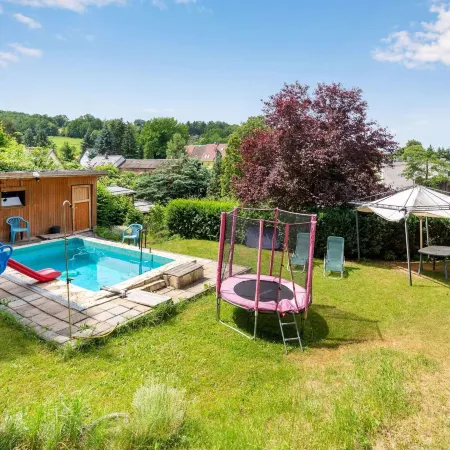 Cosy Apartment in Dresden with Balcony and Swimming Pool