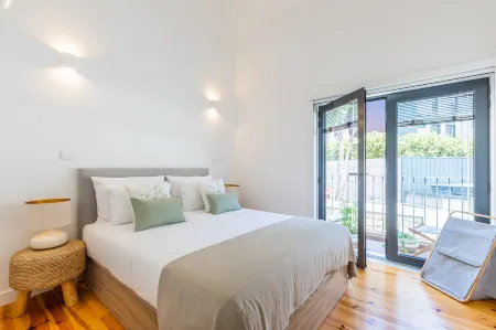 Heroismo Duplex Terrace Отели рядом с достопримечательностью «Palacete do Barão de Nova Sintra»