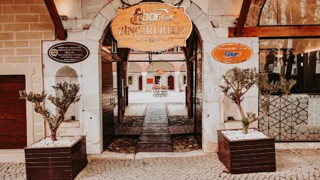 Fibar Hotel Zincirlihan Отели в г. Efeler