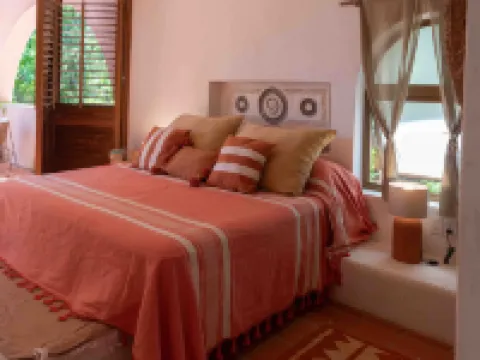 Casa Liquen Hotels in Compostela