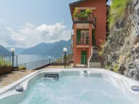 Blue Bliss Apartment Hotel a Colonno