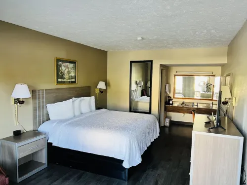 Alpine Valley Inn Hotels in White County