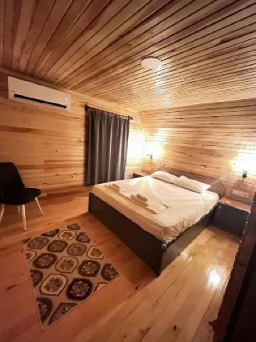 裡維埃拉的木屋Evleri Demre