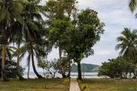 Yawekata Eco Still Bluewater Resort - 2-Star