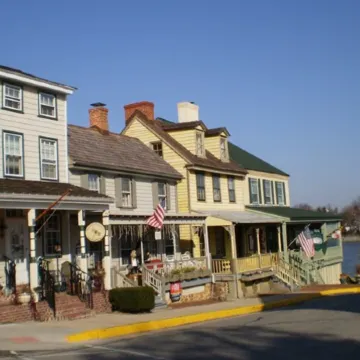 Inn at the Canal Bed & Breakfast