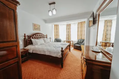 Complex Turistic Constantin Bucovina Hotels in Frumosu