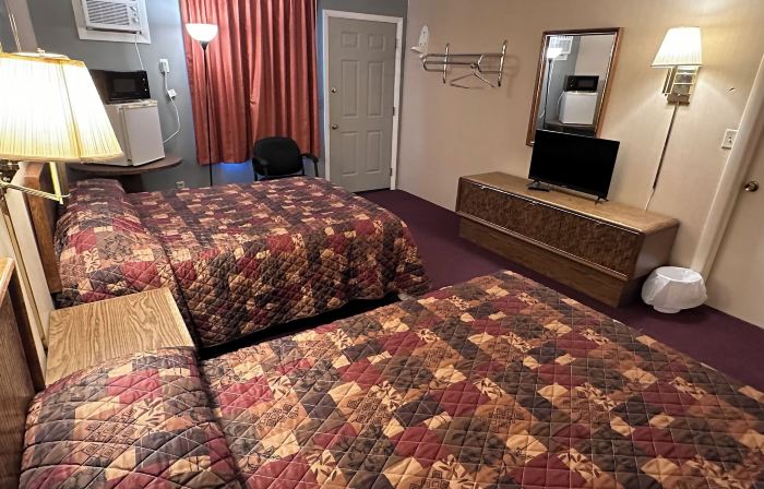 Pamola Motor Lodge