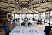 Castello Bonaria - Wine & SPA Resort Toscana - parcheggio