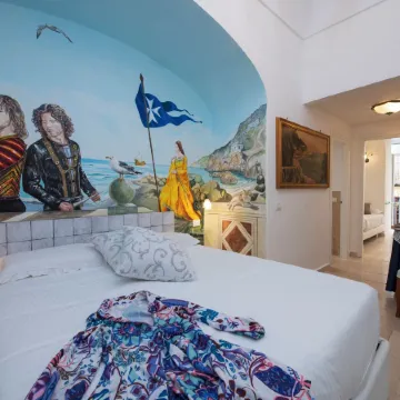 Hotel Antica Repubblica in Amalfi Center at 100mt from the Sea