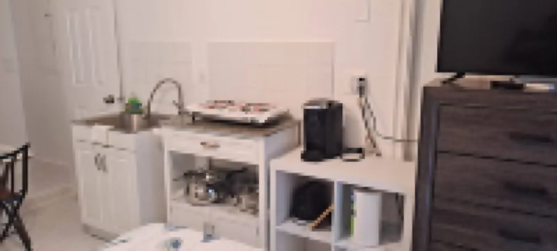 Private Studio Retreat in Vero Beach with Garden View