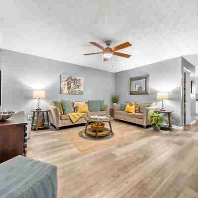 Cozy, modern 2 story townhome! Others